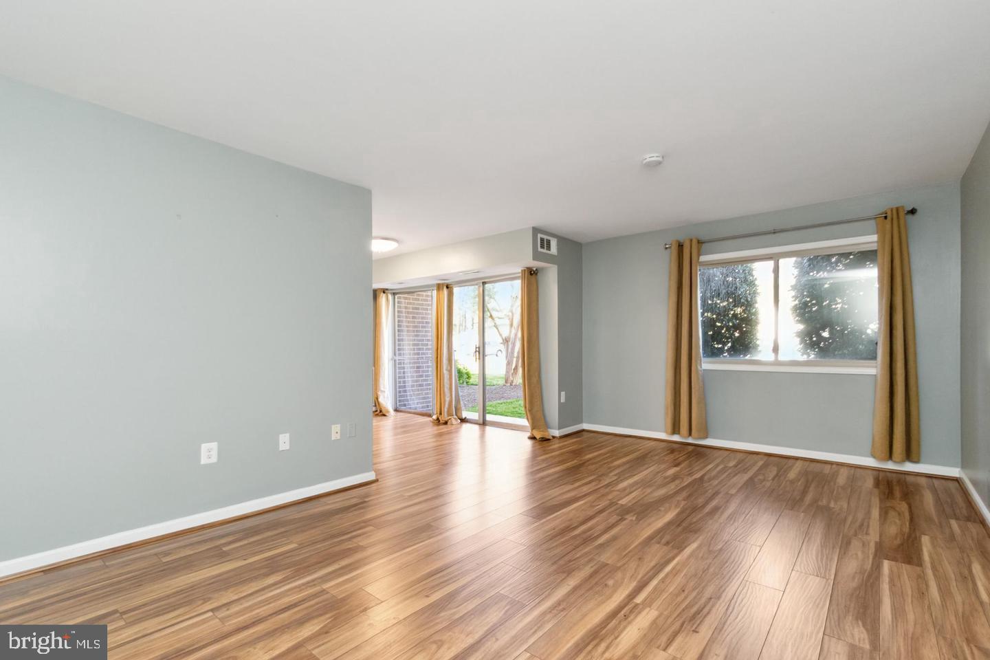 12701 DARA DR #104, WOODBRIDGE, Virginia 22192, 1 Bedroom Bedrooms, ,1 BathroomBathrooms,Residential,For sale,12701 DARA DR #104,VAPW2093372 MLS # VAPW2093372