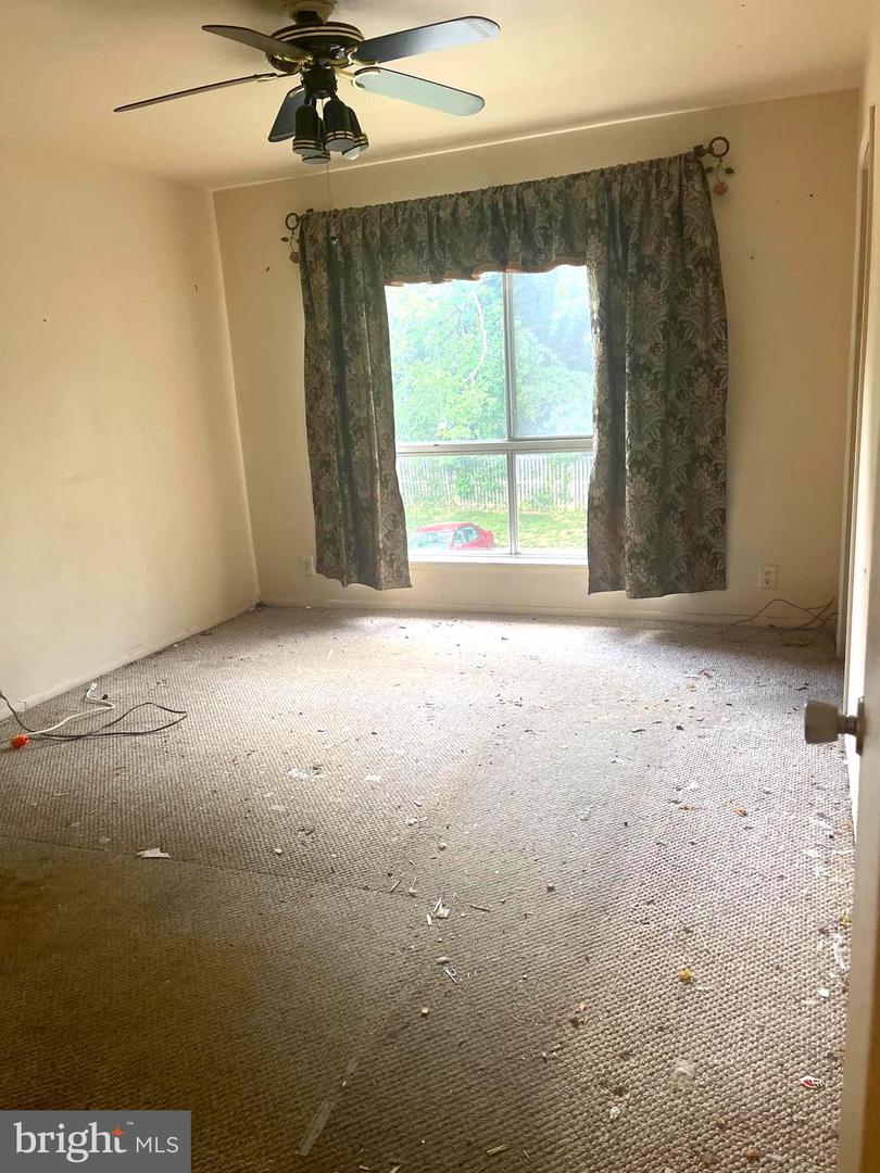 3700 N ROSSER ST #104, ALEXANDRIA, Virginia 22311, 3 Bedrooms Bedrooms, ,1 BathroomBathrooms,Residential,For sale,3700 N ROSSER ST #104,VAFX2237302 MLS # VAFX2237302