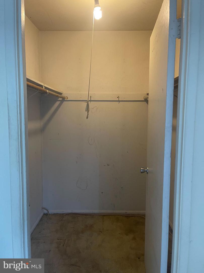 3700 N ROSSER ST #104, ALEXANDRIA, Virginia 22311, 3 Bedrooms Bedrooms, ,1 BathroomBathrooms,Residential,For sale,3700 N ROSSER ST #104,VAFX2237302 MLS # VAFX2237302