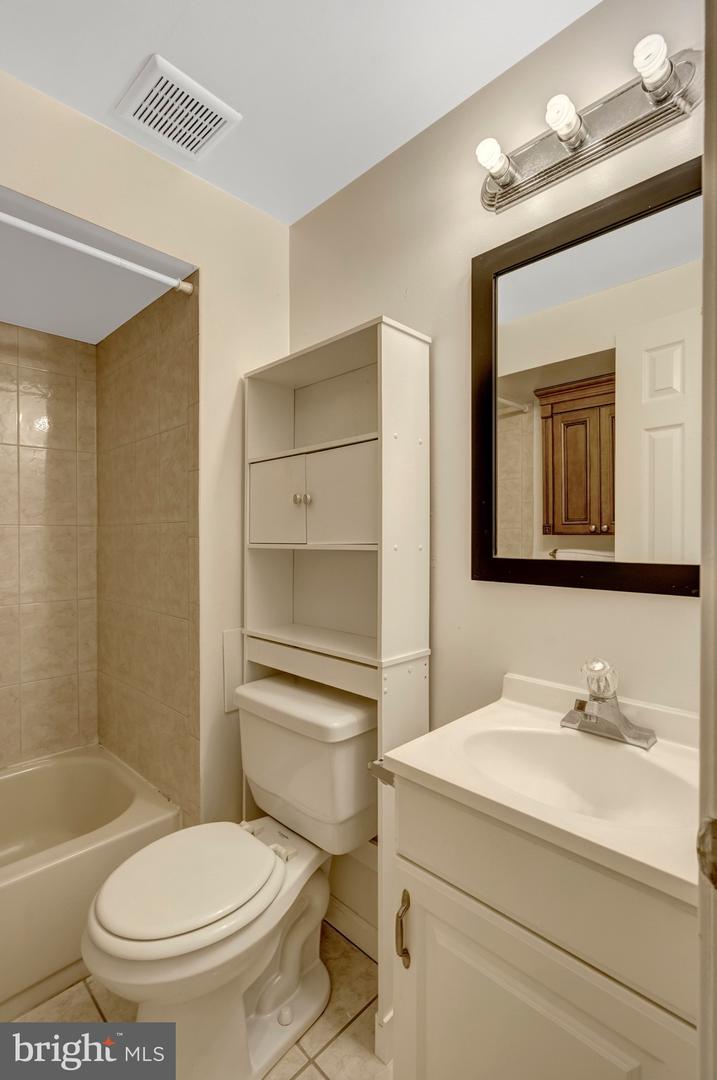 3525 BELFRY LN, WOODBRIDGE, Virginia 22192, 4 Bedrooms Bedrooms, ,2 BathroomsBathrooms,Residential,For sale,3525 BELFRY LN,VAPW2093392 MLS # VAPW2093392