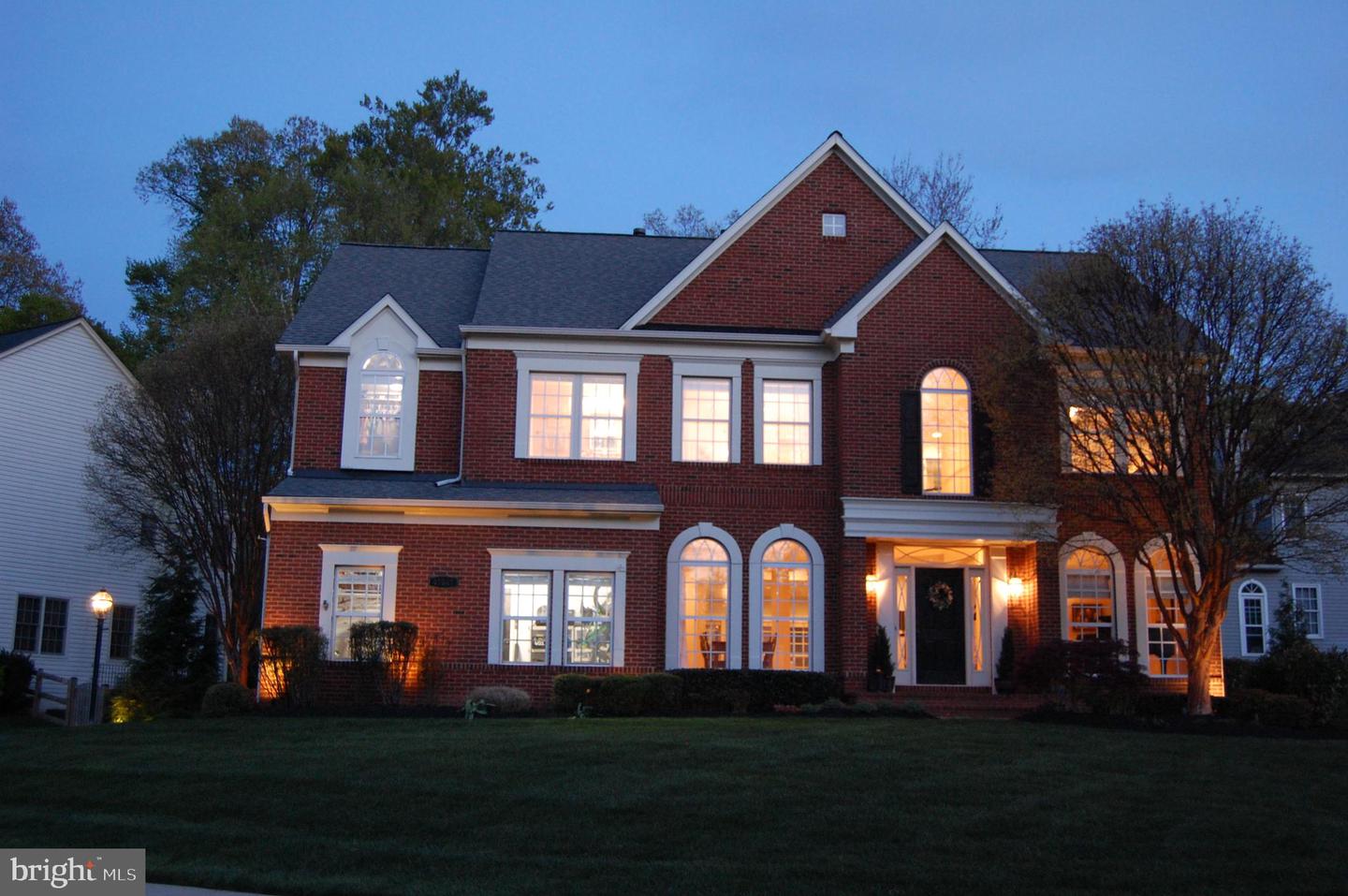 47567 MAJOR BECKHAM WAY, STERLING, Virginia 20165, 5 Bedrooms Bedrooms, ,4 BathroomsBathrooms,Residential,For sale,47567 MAJOR BECKHAM WAY,VALO2095088 MLS # VALO2095088