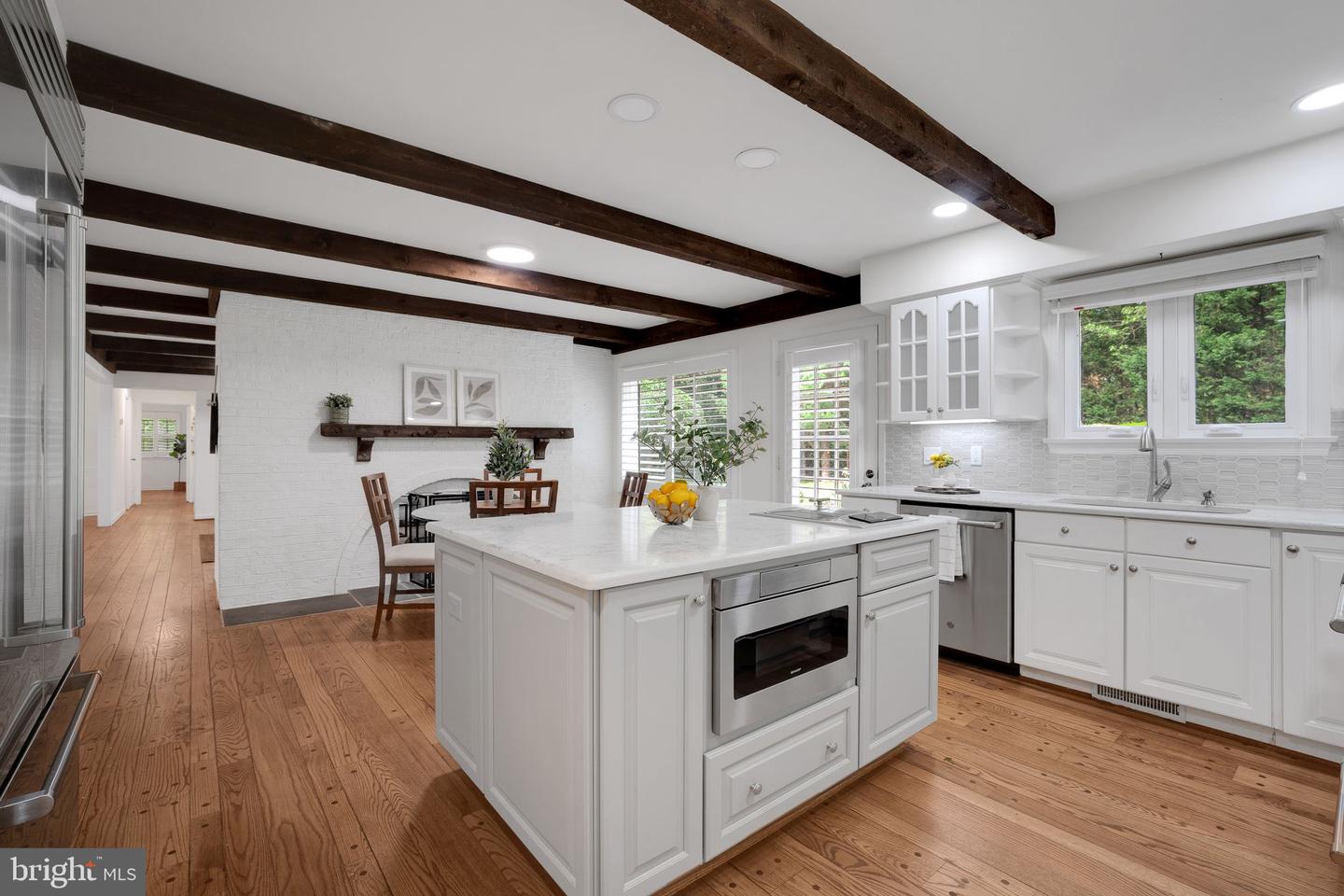 2407 MARE LN, OAKTON, Virginia 22124, 5 Bedrooms Bedrooms, ,4 BathroomsBathrooms,Residential,For sale,2407 MARE LN,VAFX2237322 MLS # VAFX2237322