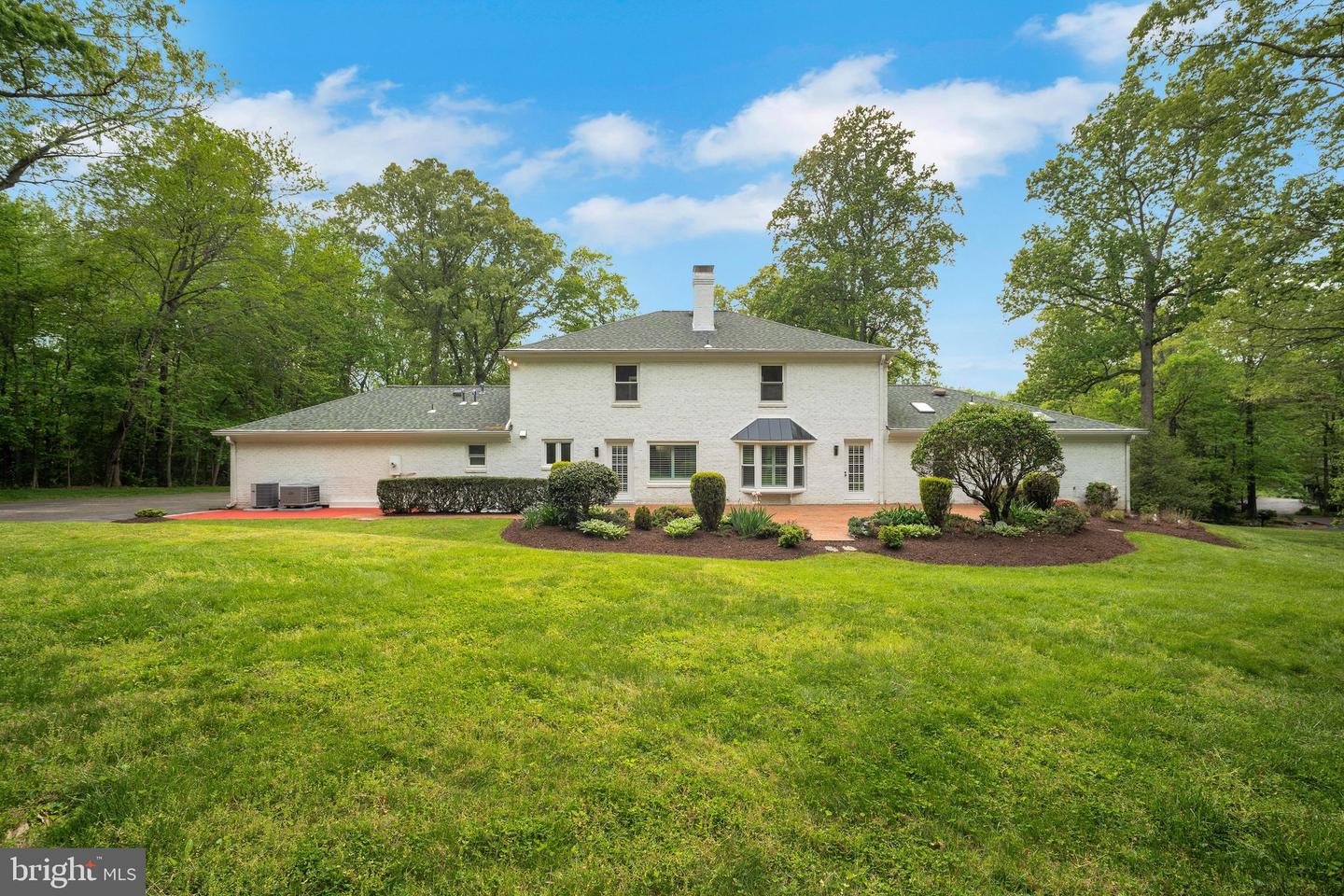2407 MARE LN, OAKTON, Virginia 22124, 5 Bedrooms Bedrooms, ,4 BathroomsBathrooms,Residential,For sale,2407 MARE LN,VAFX2237322 MLS # VAFX2237322