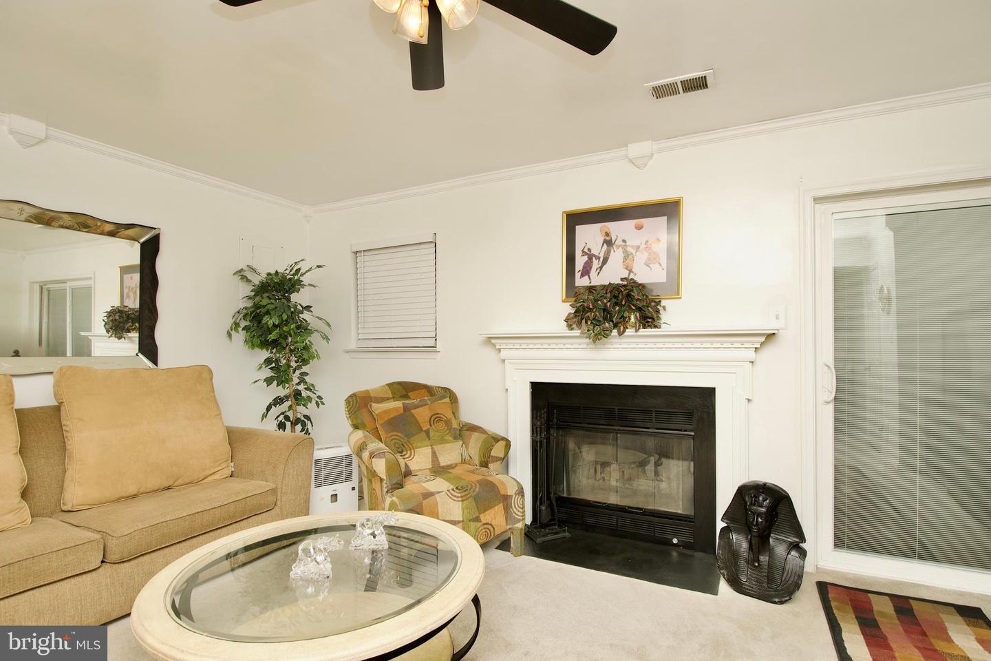 8617 ROCKY GAP CT, LORTON, Virginia 22079, 3 Bedrooms Bedrooms, ,2 BathroomsBathrooms,Residential,For sale,8617 ROCKY GAP CT,VAFX2237426 MLS # VAFX2237426
