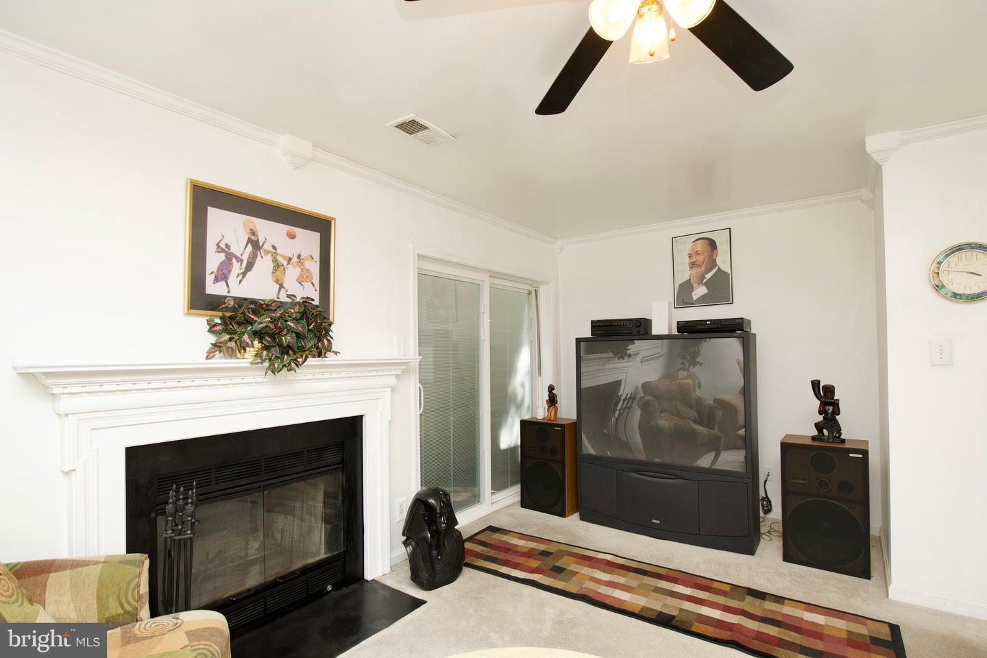 8617 ROCKY GAP CT, LORTON, Virginia 22079, 3 Bedrooms Bedrooms, ,2 BathroomsBathrooms,Residential,For sale,8617 ROCKY GAP CT,VAFX2237426 MLS # VAFX2237426