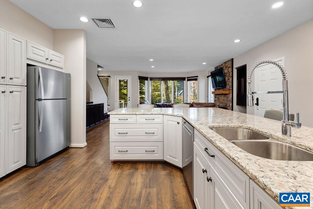 29 TRILLIUM CLOSE #A29, ROSELAND, Virginia 22967, 4 Bedrooms Bedrooms, ,3 BathroomsBathrooms,Residential,For sale,29 TRILLIUM CLOSE #A29,663755 MLS # 663755