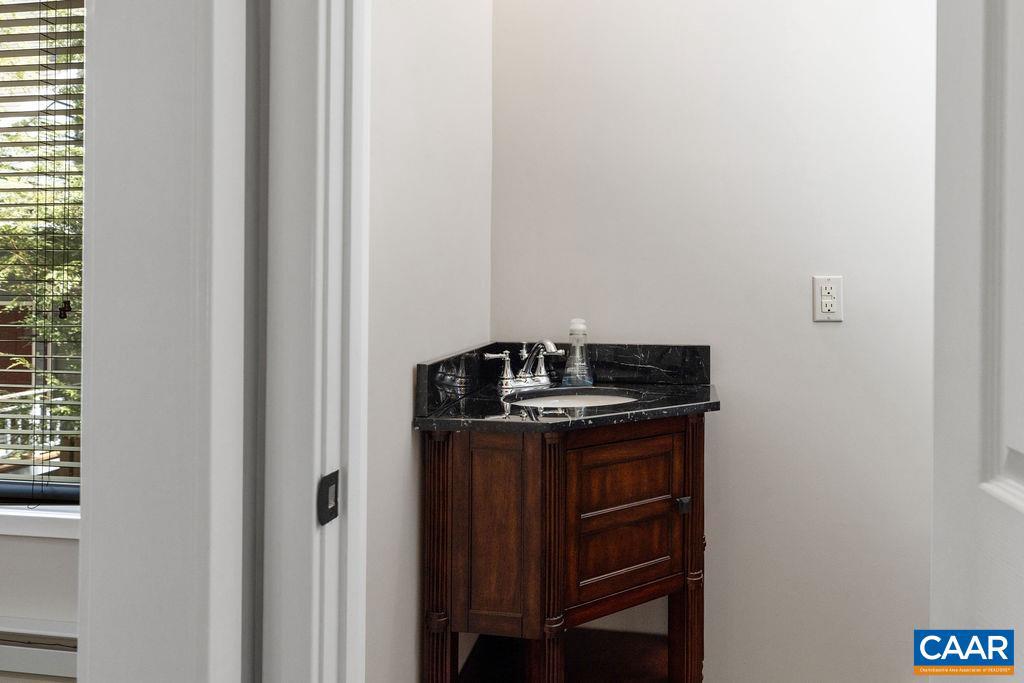 29 TRILLIUM CLOSE #A29, ROSELAND, Virginia 22967, 4 Bedrooms Bedrooms, ,3 BathroomsBathrooms,Residential,For sale,29 TRILLIUM CLOSE #A29,663755 MLS # 663755