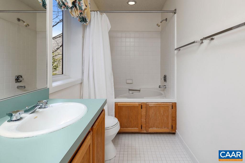 29 TRILLIUM CLOSE #A29, ROSELAND, Virginia 22967, 4 Bedrooms Bedrooms, ,3 BathroomsBathrooms,Residential,For sale,29 TRILLIUM CLOSE #A29,663755 MLS # 663755