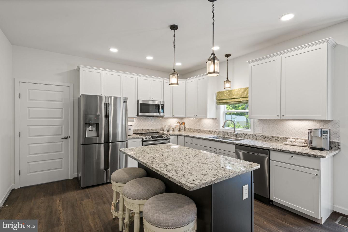8032 COBB RD, MANASSAS, Virginia 20112, 5 Bedrooms Bedrooms, ,3 BathroomsBathrooms,Residential,For sale,8032 COBB RD,VAPW2093230 MLS # VAPW2093230