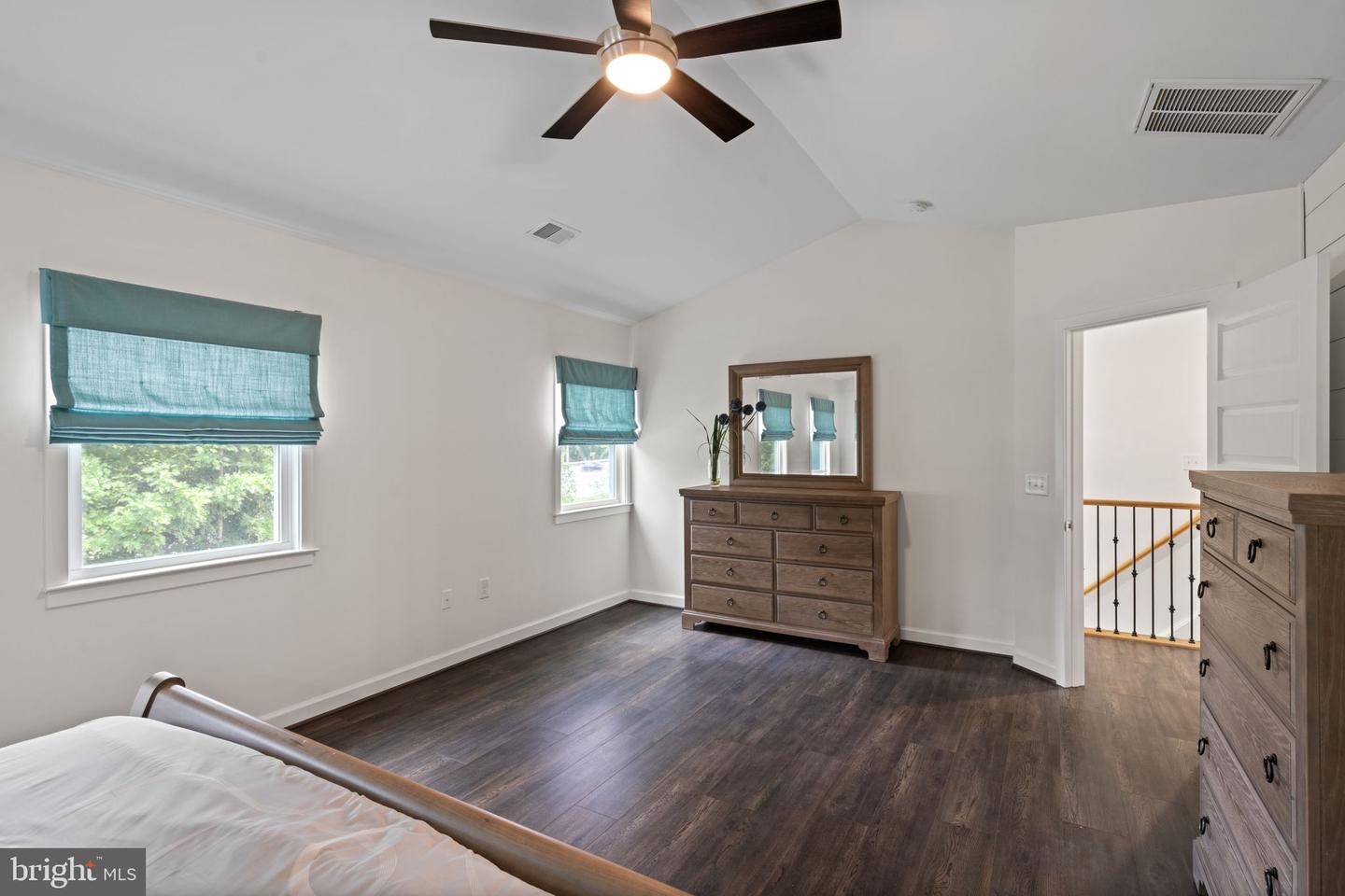 8032 COBB RD, MANASSAS, Virginia 20112, 5 Bedrooms Bedrooms, ,3 BathroomsBathrooms,Residential,For sale,8032 COBB RD,VAPW2093230 MLS # VAPW2093230