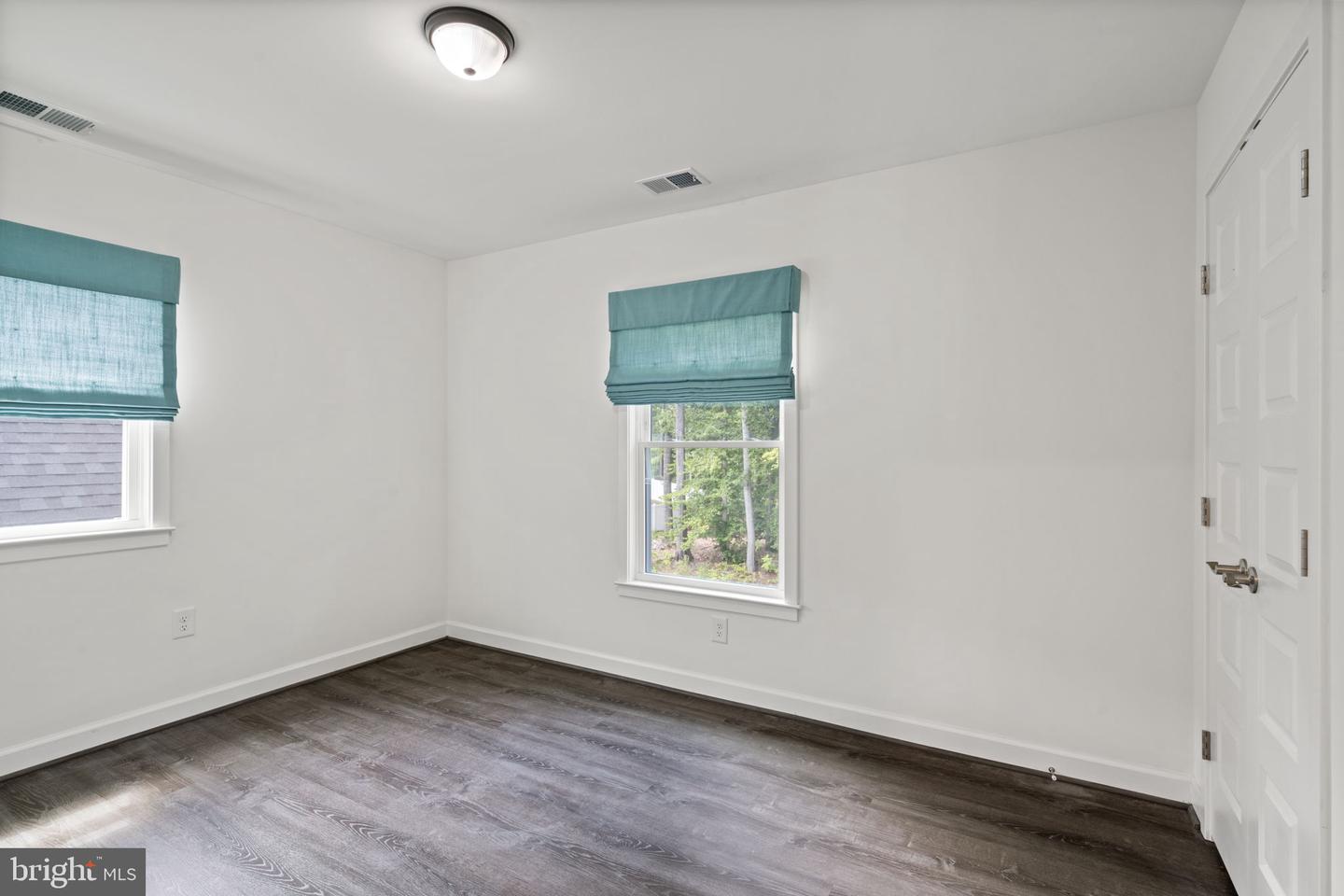 8032 COBB RD, MANASSAS, Virginia 20112, 5 Bedrooms Bedrooms, ,3 BathroomsBathrooms,Residential,For sale,8032 COBB RD,VAPW2093230 MLS # VAPW2093230