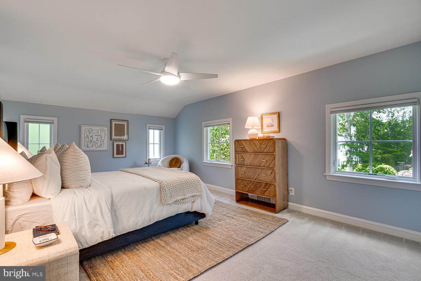 704 GRAND VIEW DR, ALEXANDRIA, Virginia 22305, 3 Bedrooms Bedrooms, ,2 BathroomsBathrooms,Residential,For sale,704 GRAND VIEW DR,VAAX2044818 MLS # VAAX2044818