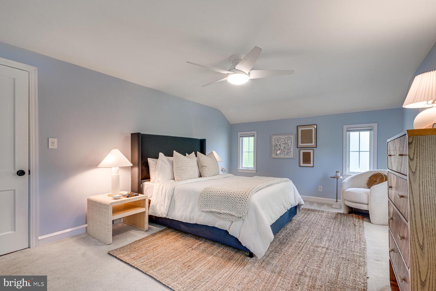 704 GRAND VIEW DR, ALEXANDRIA, Virginia 22305, 3 Bedrooms Bedrooms, ,2 BathroomsBathrooms,Residential,For sale,704 GRAND VIEW DR,VAAX2044818 MLS # VAAX2044818