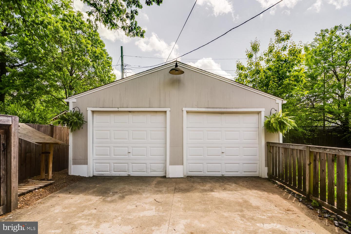 704 GRAND VIEW DR, ALEXANDRIA, Virginia 22305, 3 Bedrooms Bedrooms, ,2 BathroomsBathrooms,Residential,For sale,704 GRAND VIEW DR,VAAX2044818 MLS # VAAX2044818