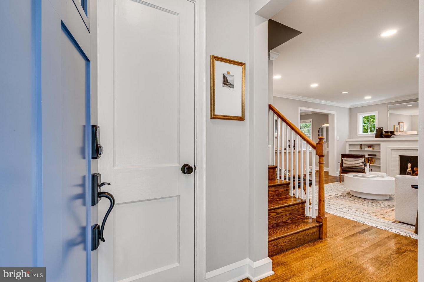 704 GRAND VIEW DR, ALEXANDRIA, Virginia 22305, 3 Bedrooms Bedrooms, ,2 BathroomsBathrooms,Residential,For sale,704 GRAND VIEW DR,VAAX2044818 MLS # VAAX2044818
