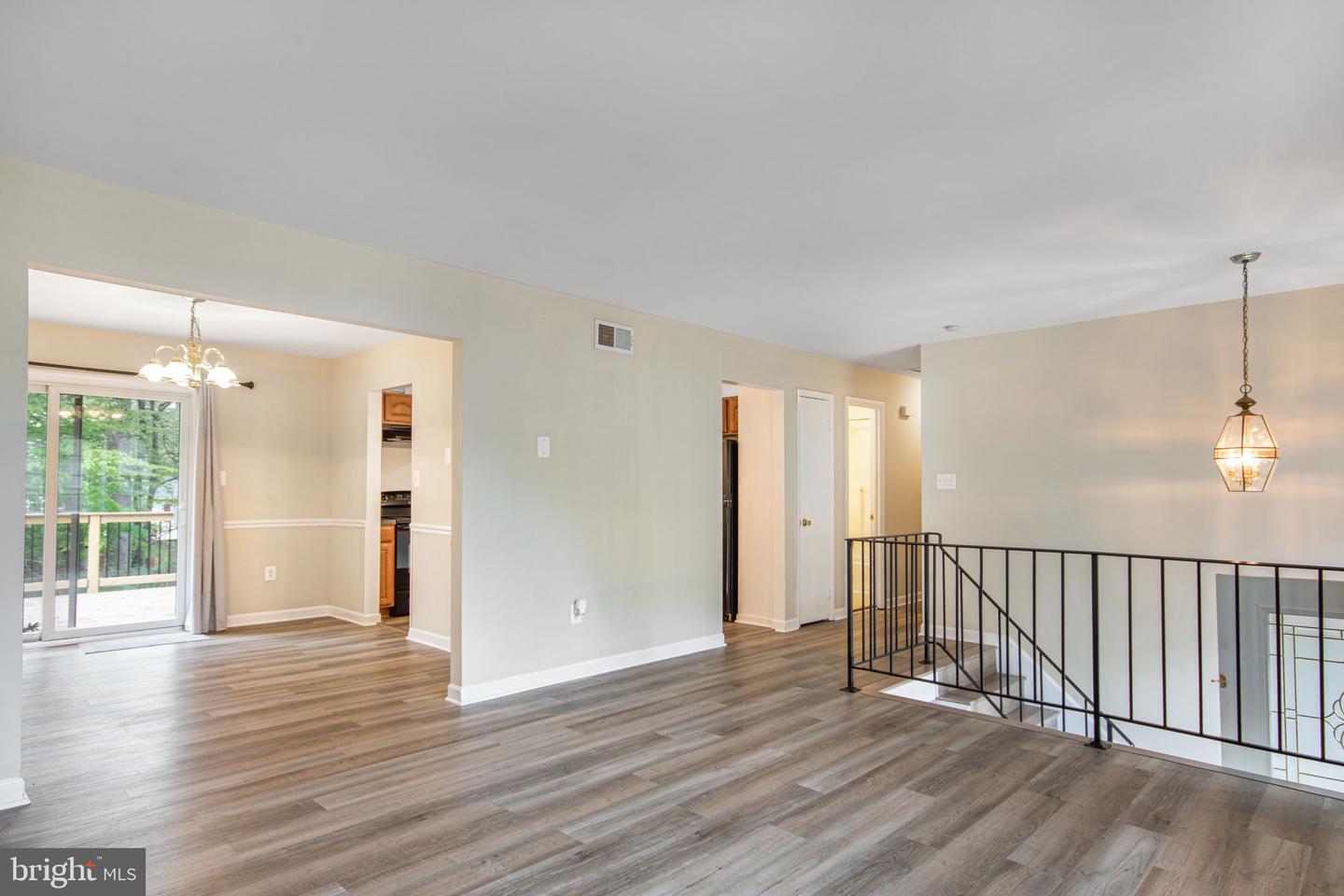 13537 DELANEY RD, WOODBRIDGE, Virginia 22193, 4 Bedrooms Bedrooms, ,3 BathroomsBathrooms,Residential,For sale,13537 DELANEY RD,VAPW2093420 MLS # VAPW2093420