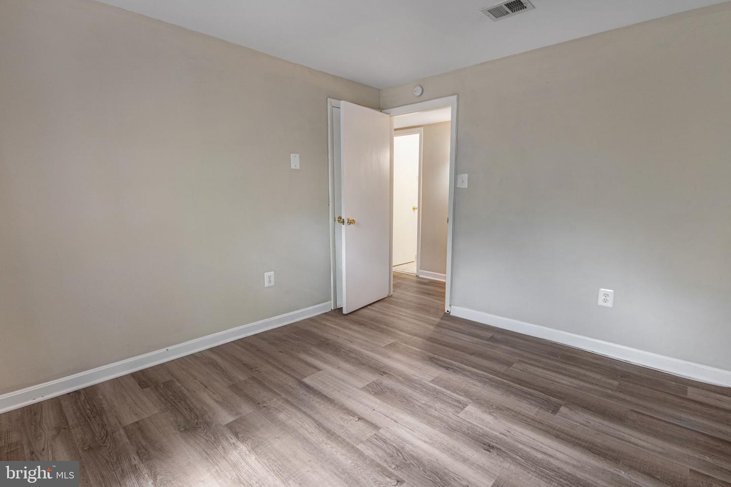 13537 DELANEY RD, WOODBRIDGE, Virginia 22193, 4 Bedrooms Bedrooms, ,3 BathroomsBathrooms,Residential,For sale,13537 DELANEY RD,VAPW2093420 MLS # VAPW2093420