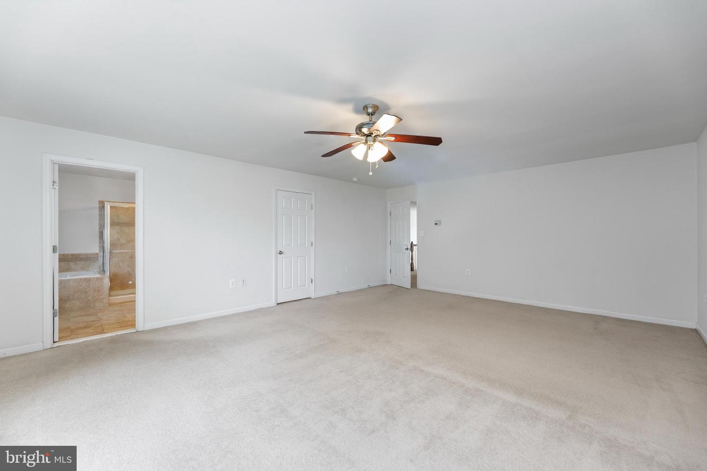 136 ROSEVILLE CT, BOYCE, Virginia 22620, 5 Bedrooms Bedrooms, ,4 BathroomsBathrooms,Residential,For sale,136 ROSEVILLE CT,VACL2003670 MLS # VACL2003670