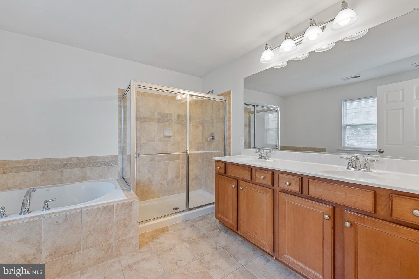 136 ROSEVILLE CT, BOYCE, Virginia 22620, 5 Bedrooms Bedrooms, ,4 BathroomsBathrooms,Residential,For sale,136 ROSEVILLE CT,VACL2003670 MLS # VACL2003670
