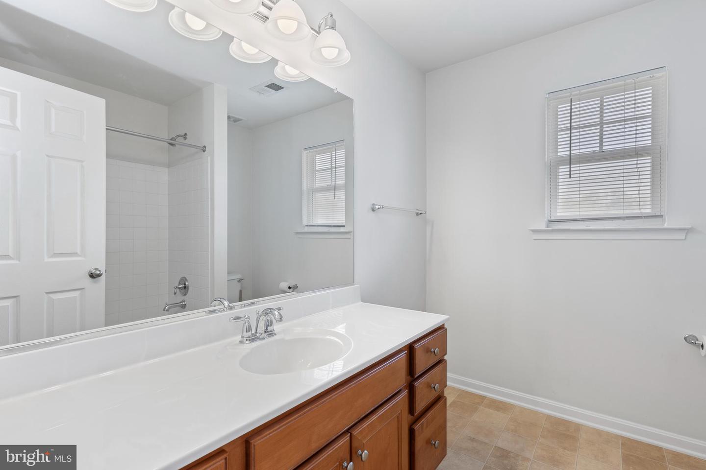 136 ROSEVILLE CT, BOYCE, Virginia 22620, 5 Bedrooms Bedrooms, ,4 BathroomsBathrooms,Residential,For sale,136 ROSEVILLE CT,VACL2003670 MLS # VACL2003670