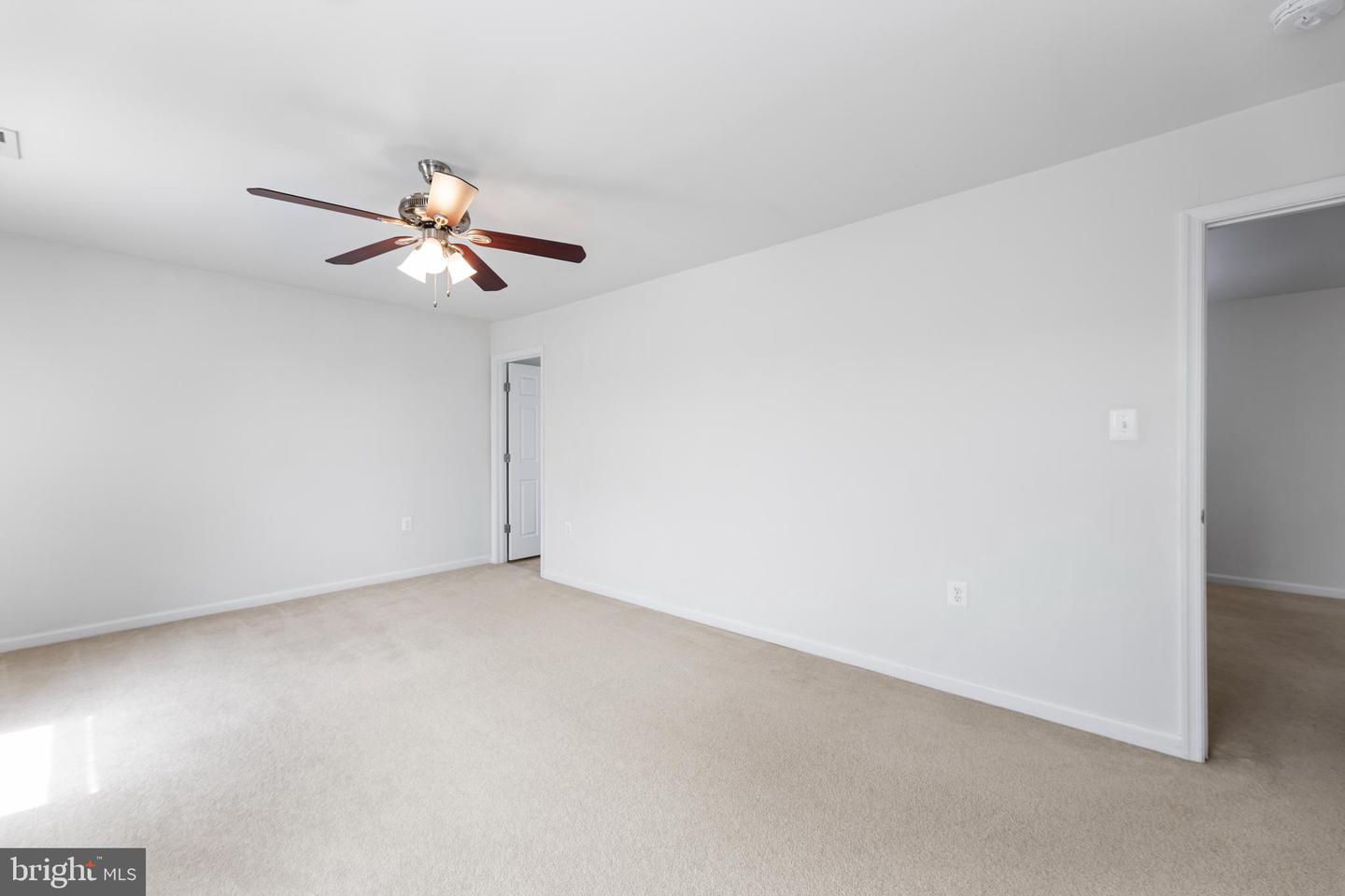 136 ROSEVILLE CT, BOYCE, Virginia 22620, 5 Bedrooms Bedrooms, ,4 BathroomsBathrooms,Residential,For sale,136 ROSEVILLE CT,VACL2003670 MLS # VACL2003670