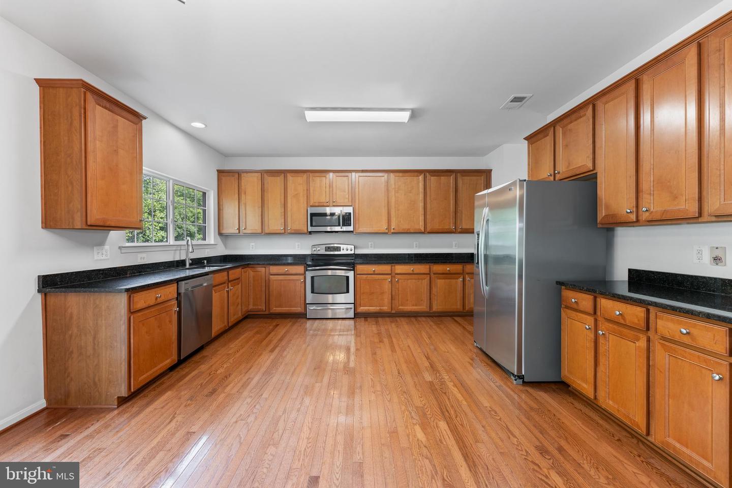 136 ROSEVILLE CT, BOYCE, Virginia 22620, 5 Bedrooms Bedrooms, ,4 BathroomsBathrooms,Residential,For sale,136 ROSEVILLE CT,VACL2003670 MLS # VACL2003670