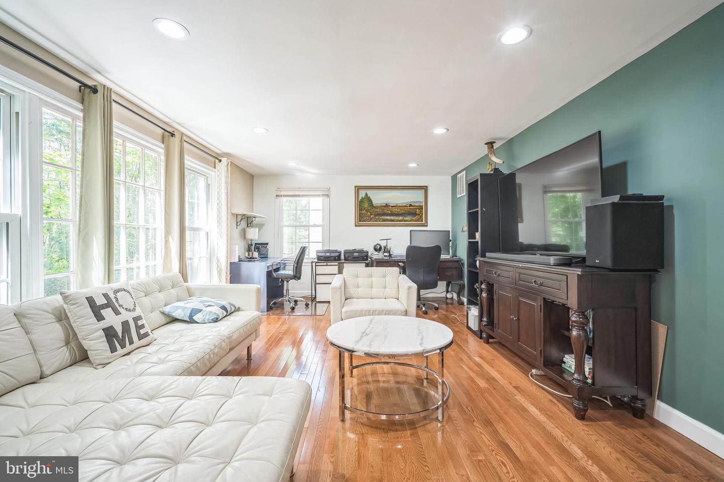 4311 BIRCHLAKE CT, ALEXANDRIA, Virginia 22309, 4 Bedrooms Bedrooms, ,3 BathroomsBathrooms,Residential,For sale,4311 BIRCHLAKE CT,VAFX2238022 MLS # VAFX2238022