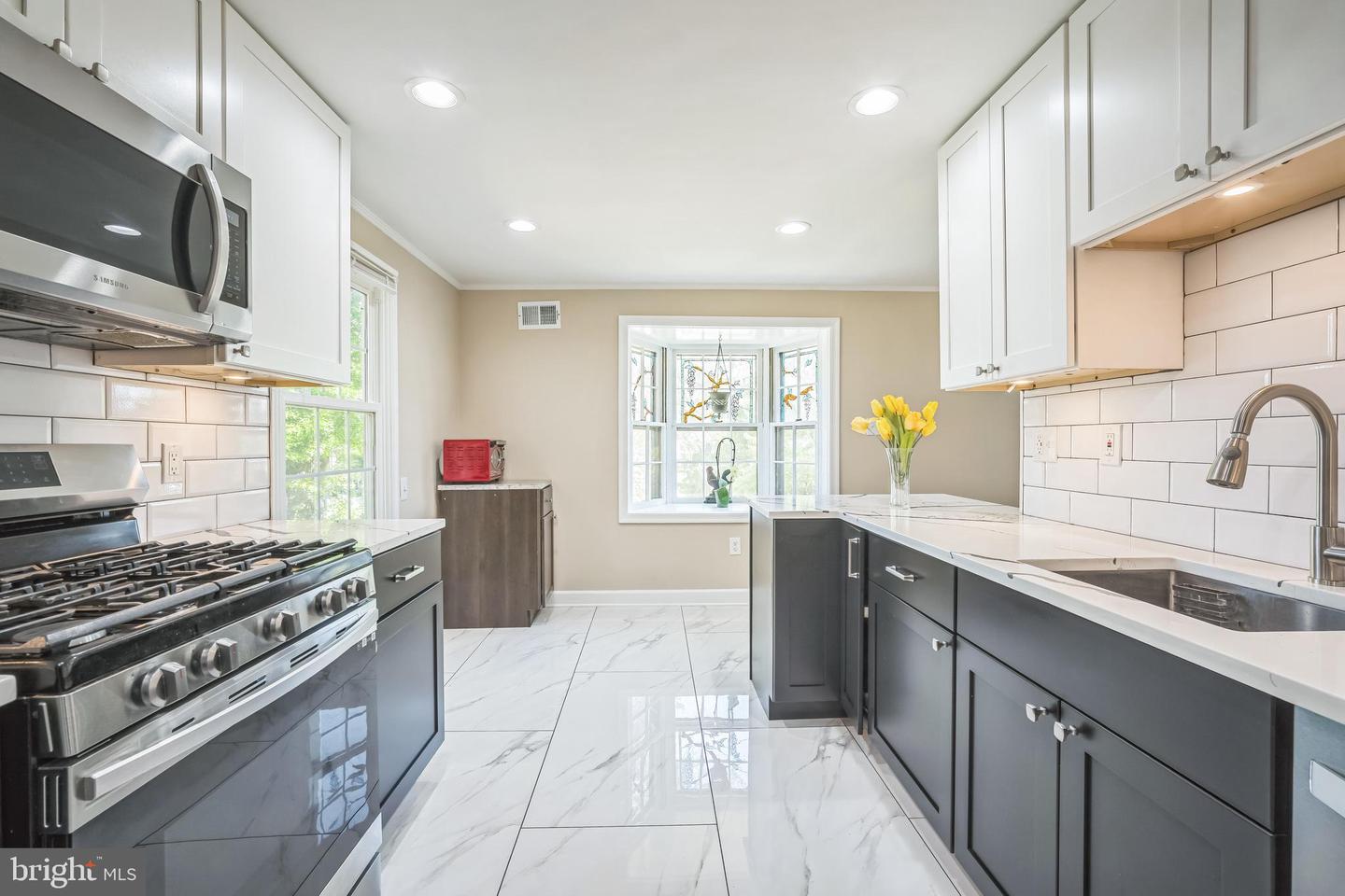 4311 BIRCHLAKE CT, ALEXANDRIA, Virginia 22309, 4 Bedrooms Bedrooms, ,3 BathroomsBathrooms,Residential,For sale,4311 BIRCHLAKE CT,VAFX2238022 MLS # VAFX2238022