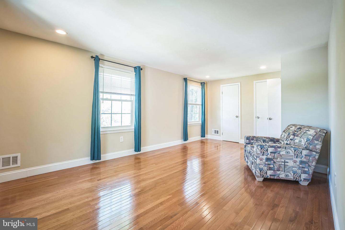 4311 BIRCHLAKE CT, ALEXANDRIA, Virginia 22309, 4 Bedrooms Bedrooms, ,3 BathroomsBathrooms,Residential,For sale,4311 BIRCHLAKE CT,VAFX2238022 MLS # VAFX2238022