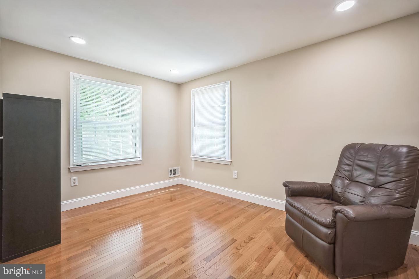 4311 BIRCHLAKE CT, ALEXANDRIA, Virginia 22309, 4 Bedrooms Bedrooms, ,3 BathroomsBathrooms,Residential,For sale,4311 BIRCHLAKE CT,VAFX2238022 MLS # VAFX2238022