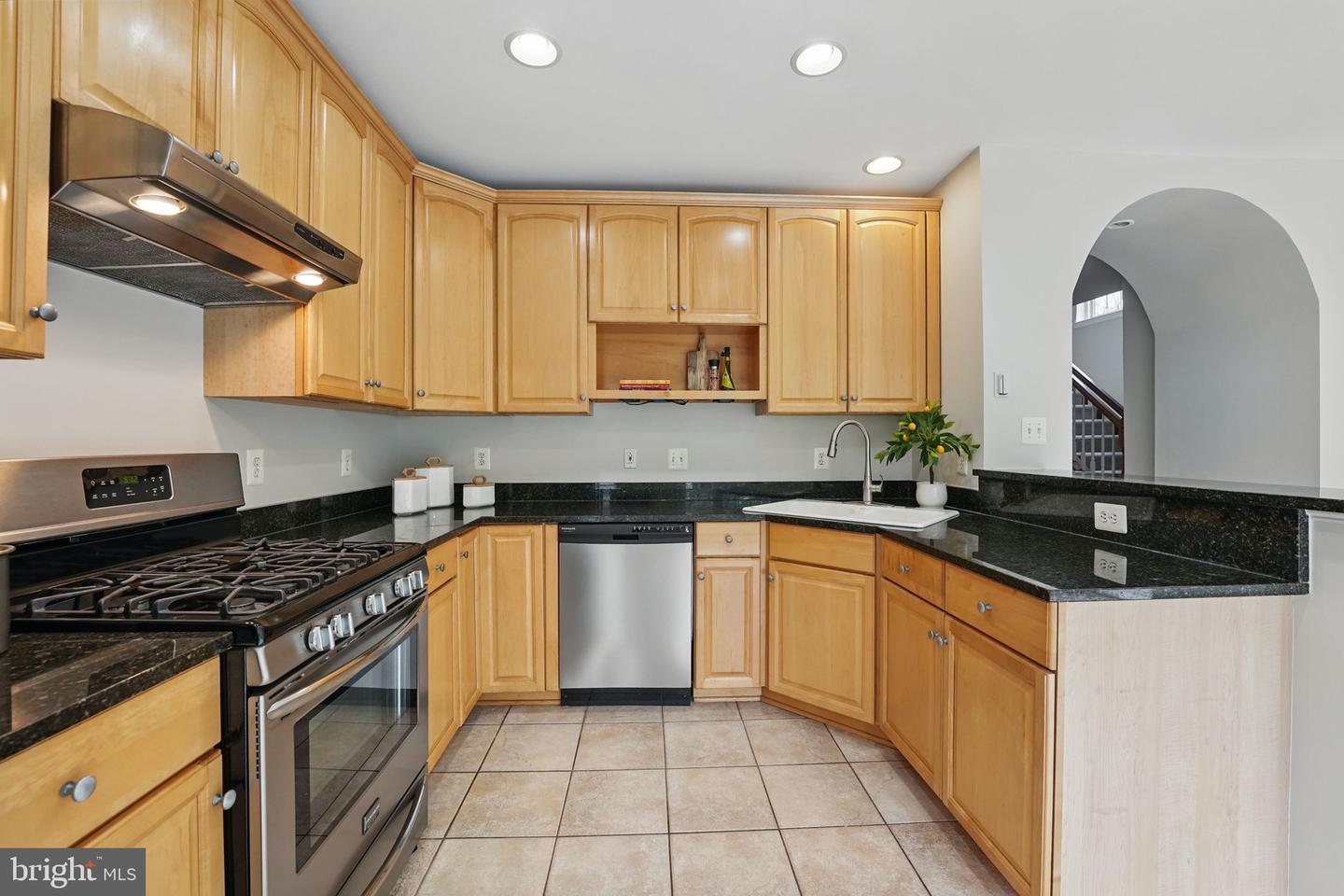 3150 GROVEHURST PL, ALEXANDRIA, Virginia 22310, 3 Bedrooms Bedrooms, ,2 BathroomsBathrooms,Residential,For sale,3150 GROVEHURST PL,VAFX2237546 MLS # VAFX2237546