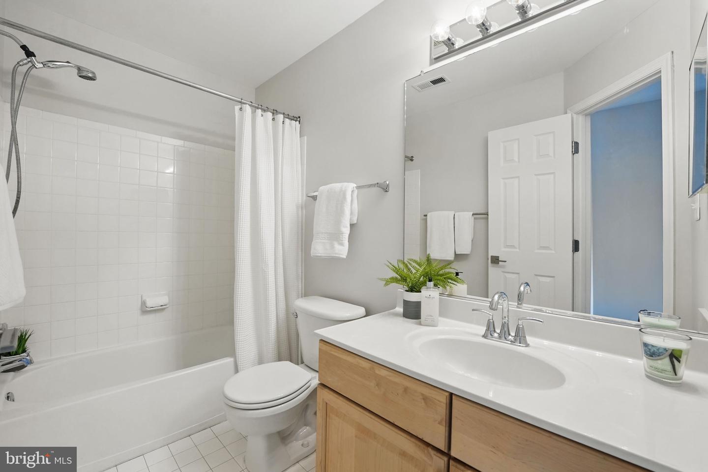 3150 GROVEHURST PL, ALEXANDRIA, Virginia 22310, 3 Bedrooms Bedrooms, ,2 BathroomsBathrooms,Residential,For sale,3150 GROVEHURST PL,VAFX2237546 MLS # VAFX2237546
