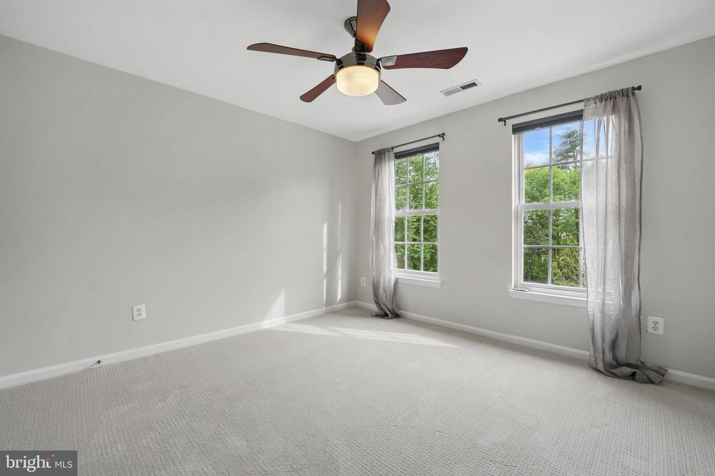 3150 GROVEHURST PL, ALEXANDRIA, Virginia 22310, 3 Bedrooms Bedrooms, ,2 BathroomsBathrooms,Residential,For sale,3150 GROVEHURST PL,VAFX2237546 MLS # VAFX2237546