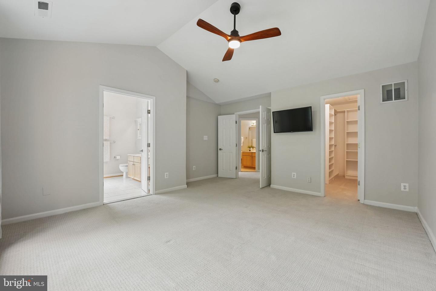 3150 GROVEHURST PL, ALEXANDRIA, Virginia 22310, 3 Bedrooms Bedrooms, ,2 BathroomsBathrooms,Residential,For sale,3150 GROVEHURST PL,VAFX2237546 MLS # VAFX2237546