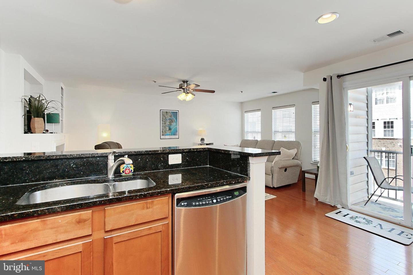 15414 ROSEMONT MANOR DR, HAYMARKET, Virginia 20169, 3 Bedrooms Bedrooms, 8 Rooms Rooms,2 BathroomsBathrooms,Residential,For sale,15414 ROSEMONT MANOR DR,VAPW2093408 MLS # VAPW2093408