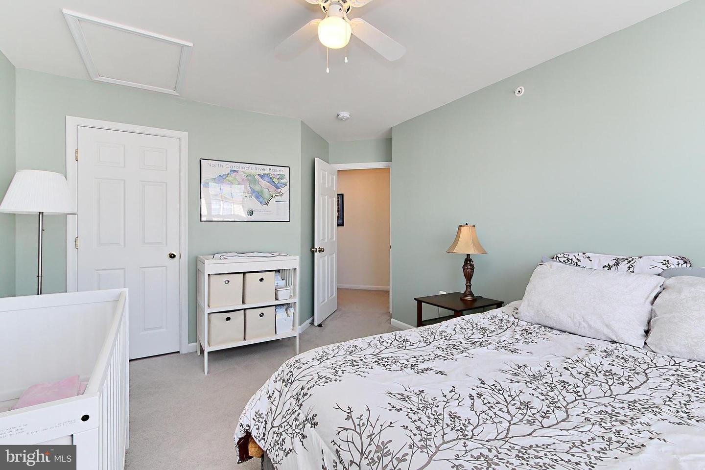 15414 ROSEMONT MANOR DR, HAYMARKET, Virginia 20169, 3 Bedrooms Bedrooms, 8 Rooms Rooms,2 BathroomsBathrooms,Residential,For sale,15414 ROSEMONT MANOR DR,VAPW2093408 MLS # VAPW2093408
