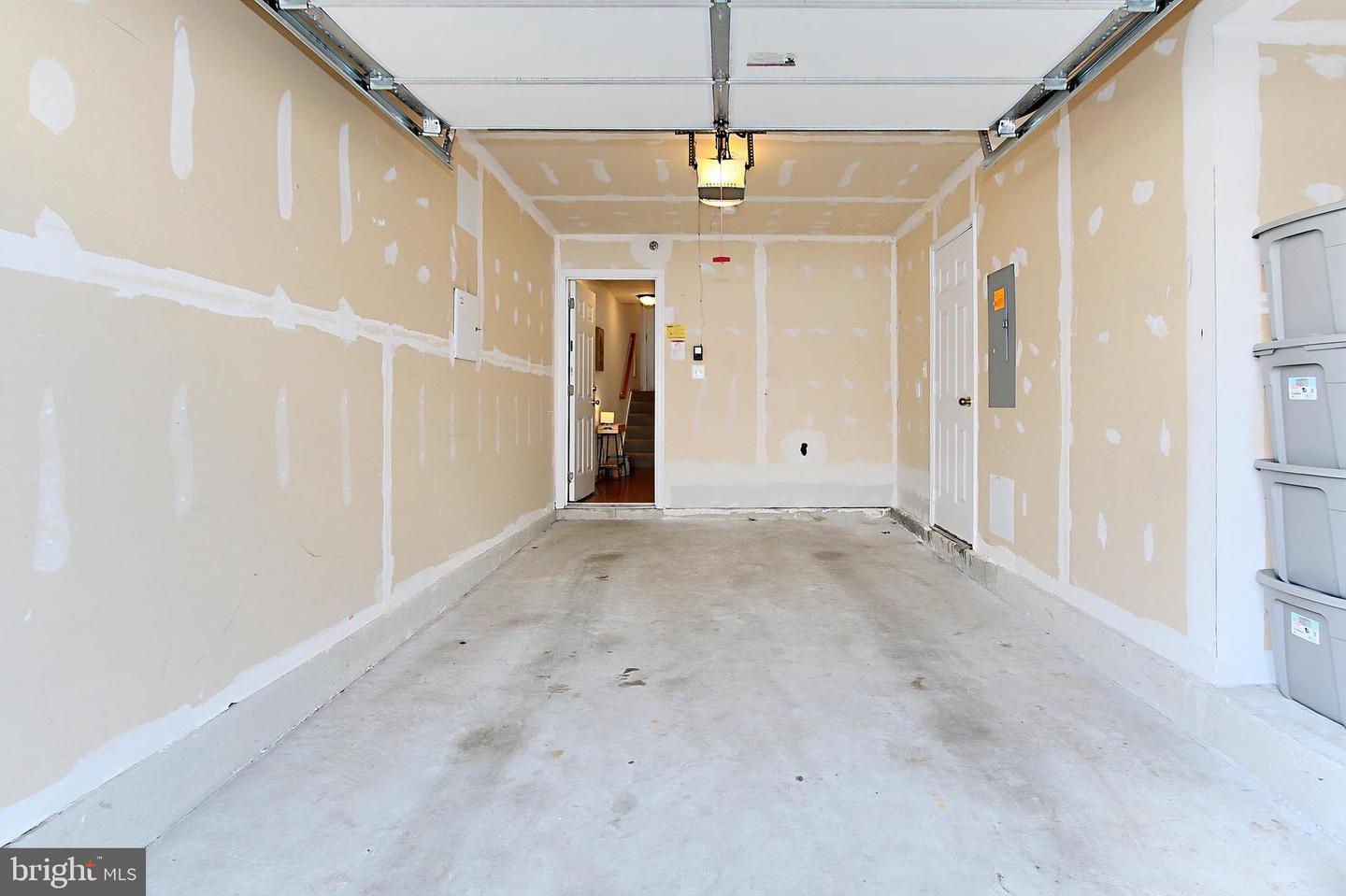 15414 ROSEMONT MANOR DR, HAYMARKET, Virginia 20169, 3 Bedrooms Bedrooms, 8 Rooms Rooms,2 BathroomsBathrooms,Residential,For sale,15414 ROSEMONT MANOR DR,VAPW2093408 MLS # VAPW2093408