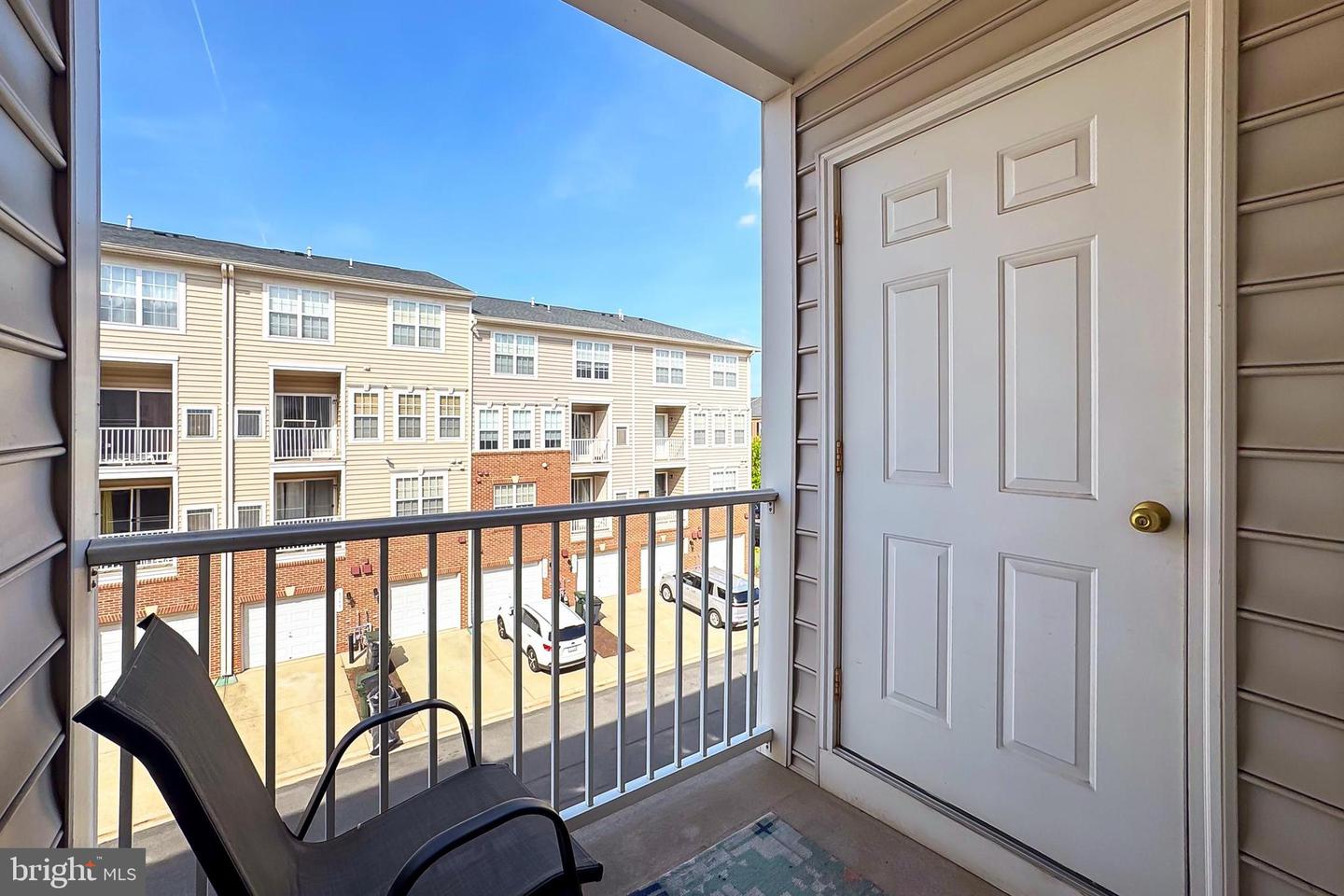 15414 ROSEMONT MANOR DR, HAYMARKET, Virginia 20169, 3 Bedrooms Bedrooms, 8 Rooms Rooms,2 BathroomsBathrooms,Residential,For sale,15414 ROSEMONT MANOR DR,VAPW2093408 MLS # VAPW2093408