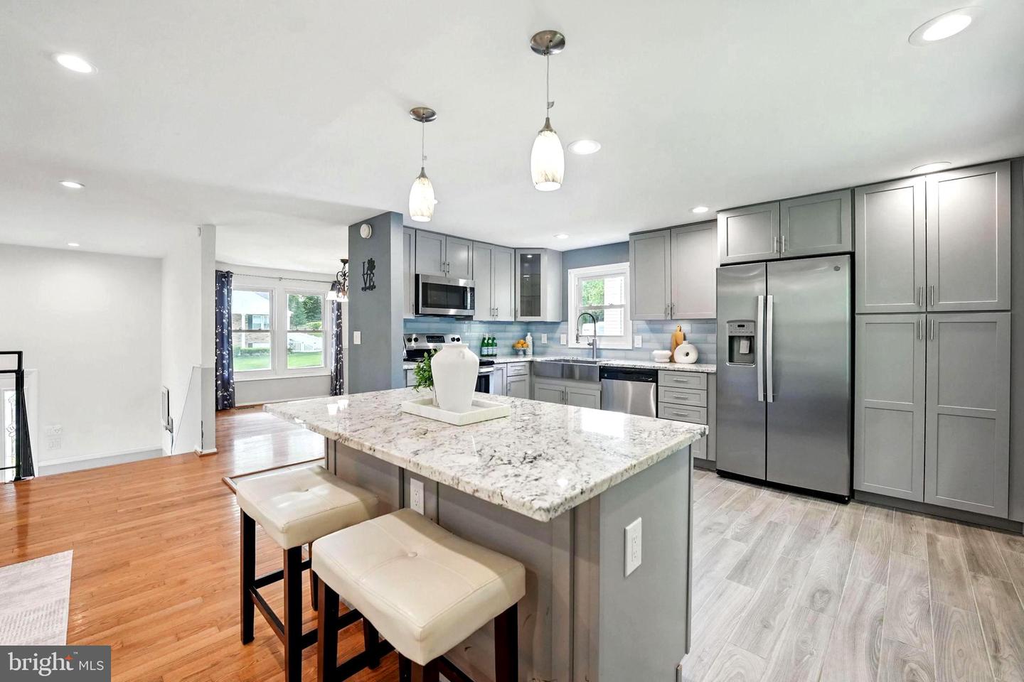 9506 BURNING BRANCH RD, BURKE, Virginia 22015, 4 Bedrooms Bedrooms, ,3 BathroomsBathrooms,Residential,For sale,9506 BURNING BRANCH RD,VAFX2237624 MLS # VAFX2237624