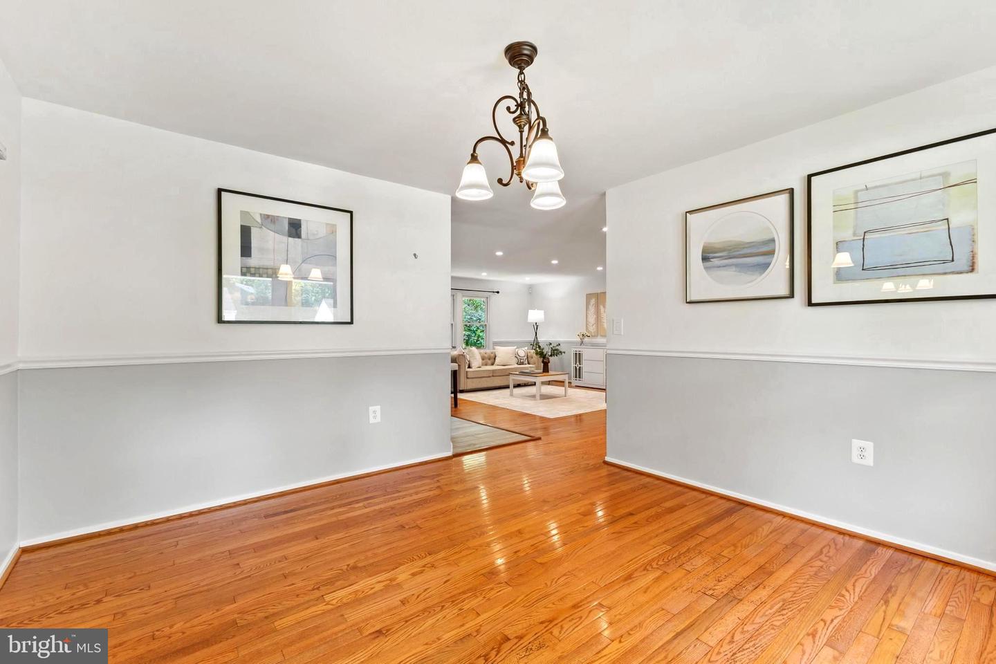 9506 BURNING BRANCH RD, BURKE, Virginia 22015, 4 Bedrooms Bedrooms, ,3 BathroomsBathrooms,Residential,For sale,9506 BURNING BRANCH RD,VAFX2237624 MLS # VAFX2237624