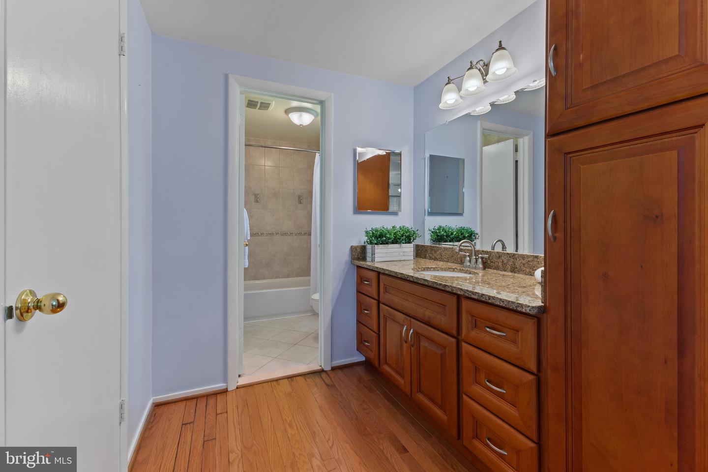 9506 BURNING BRANCH RD, BURKE, Virginia 22015, 4 Bedrooms Bedrooms, ,3 BathroomsBathrooms,Residential,For sale,9506 BURNING BRANCH RD,VAFX2237624 MLS # VAFX2237624
