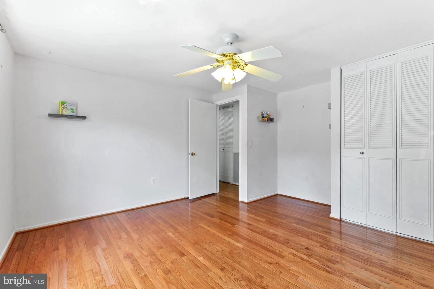 9506 BURNING BRANCH RD, BURKE, Virginia 22015, 4 Bedrooms Bedrooms, ,3 BathroomsBathrooms,Residential,For sale,9506 BURNING BRANCH RD,VAFX2237624 MLS # VAFX2237624