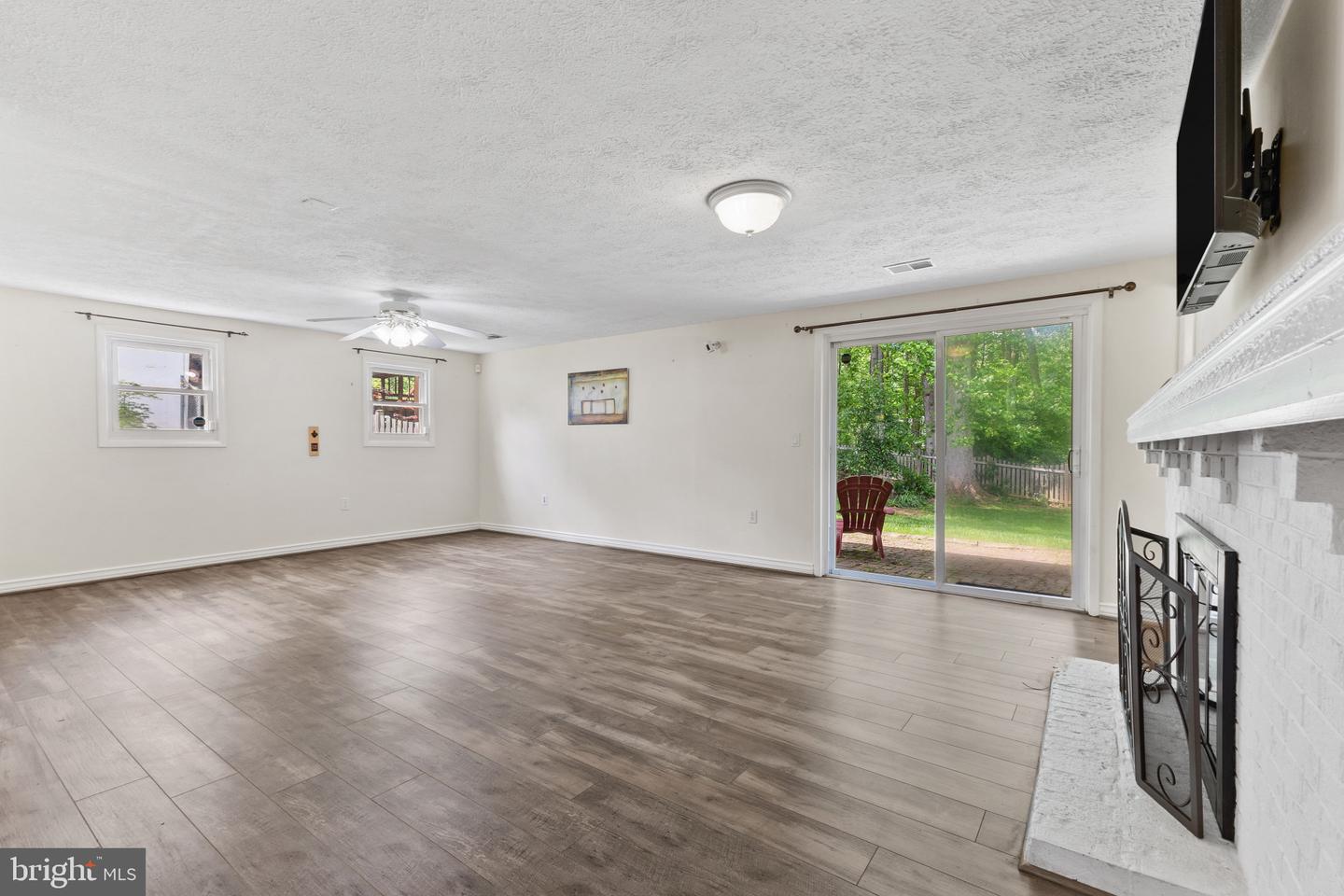 9506 BURNING BRANCH RD, BURKE, Virginia 22015, 4 Bedrooms Bedrooms, ,3 BathroomsBathrooms,Residential,For sale,9506 BURNING BRANCH RD,VAFX2237624 MLS # VAFX2237624