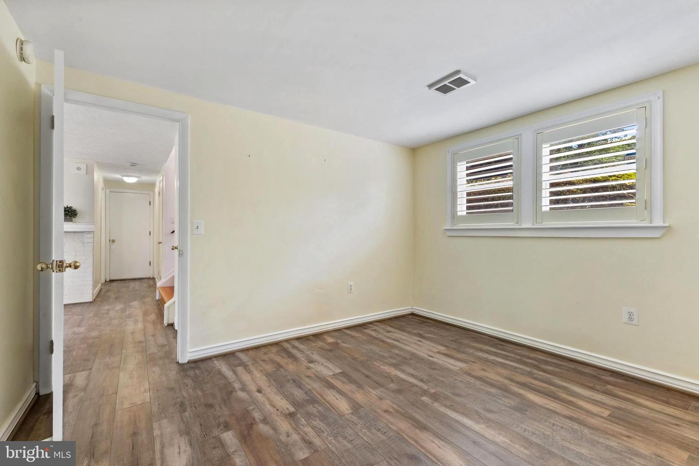 9506 BURNING BRANCH RD, BURKE, Virginia 22015, 4 Bedrooms Bedrooms, ,3 BathroomsBathrooms,Residential,For sale,9506 BURNING BRANCH RD,VAFX2237624 MLS # VAFX2237624