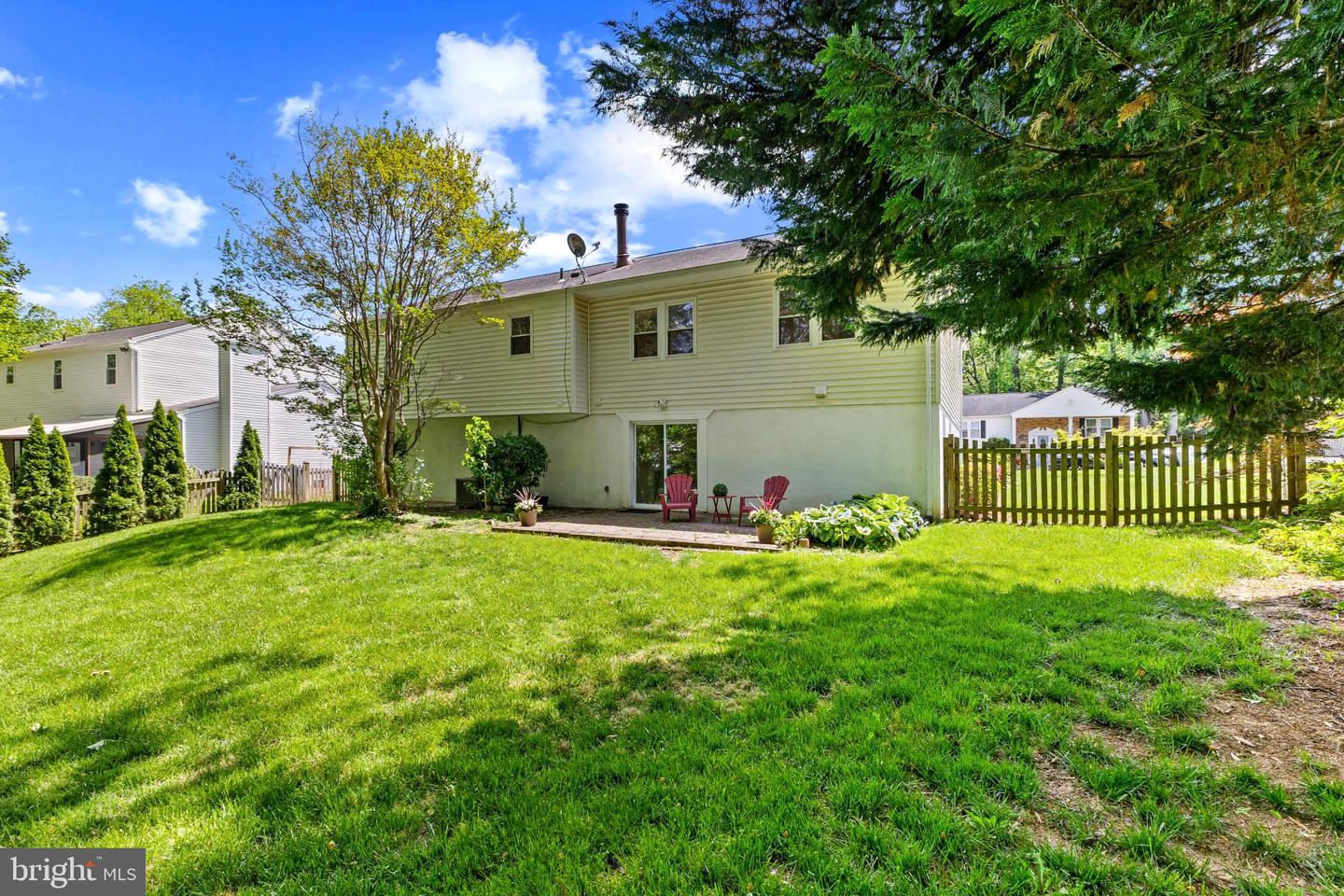 9506 BURNING BRANCH RD, BURKE, Virginia 22015, 4 Bedrooms Bedrooms, ,3 BathroomsBathrooms,Residential,For sale,9506 BURNING BRANCH RD,VAFX2237624 MLS # VAFX2237624
