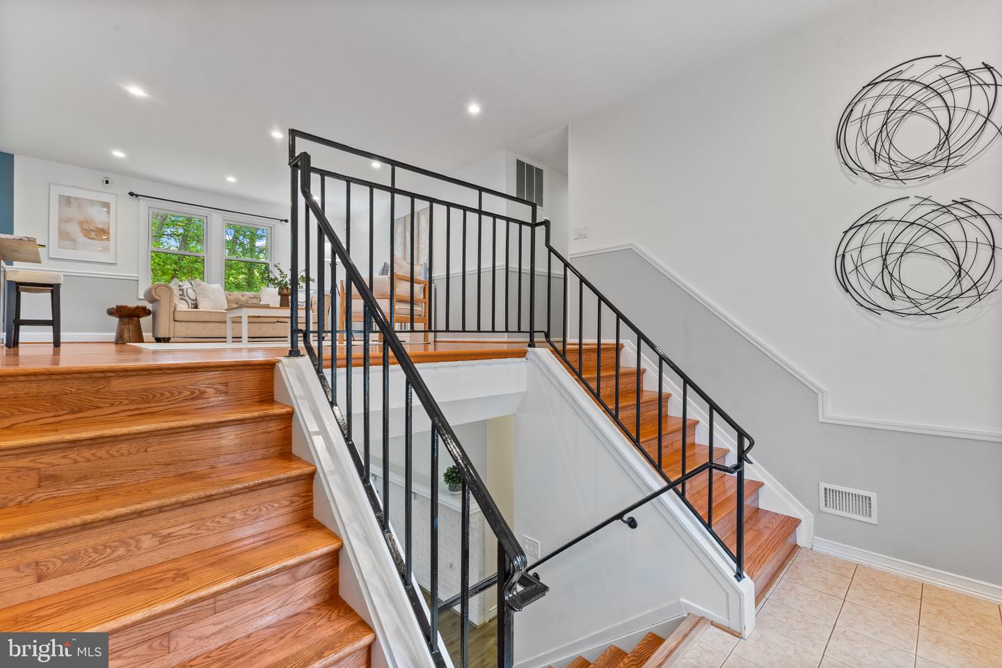 9506 BURNING BRANCH RD, BURKE, Virginia 22015, 4 Bedrooms Bedrooms, ,3 BathroomsBathrooms,Residential,For sale,9506 BURNING BRANCH RD,VAFX2237624 MLS # VAFX2237624