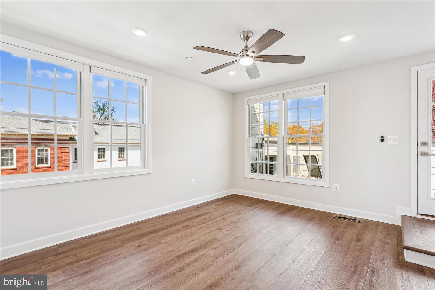 6832 GENERAL DAVIS NW, WASHINGTON, District Of Columbia 20012, 4 Bedrooms Bedrooms, ,4 BathroomsBathrooms,Residential,For sale,6832 GENERAL DAVIS NW,DCDC2169642 MLS # DCDC2169642