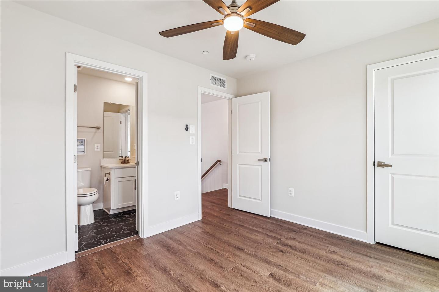 6832 GENERAL DAVIS NW, WASHINGTON, District Of Columbia 20012, 4 Bedrooms Bedrooms, ,4 BathroomsBathrooms,Residential,For sale,6832 GENERAL DAVIS NW,DCDC2169642 MLS # DCDC2169642