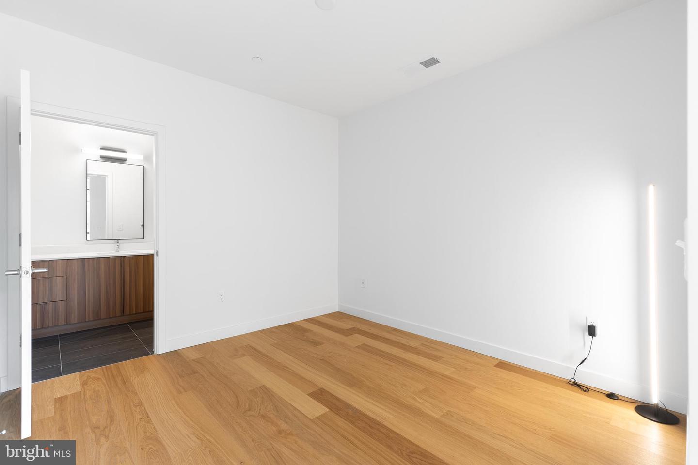 7175 12TH ST NW #601, WASHINGTON, District Of Columbia 20011, 1 Bedroom Bedrooms, ,1 BathroomBathrooms,Residential,For sale,7175 12TH ST NW #601,DCDC2187440 MLS # DCDC2187440