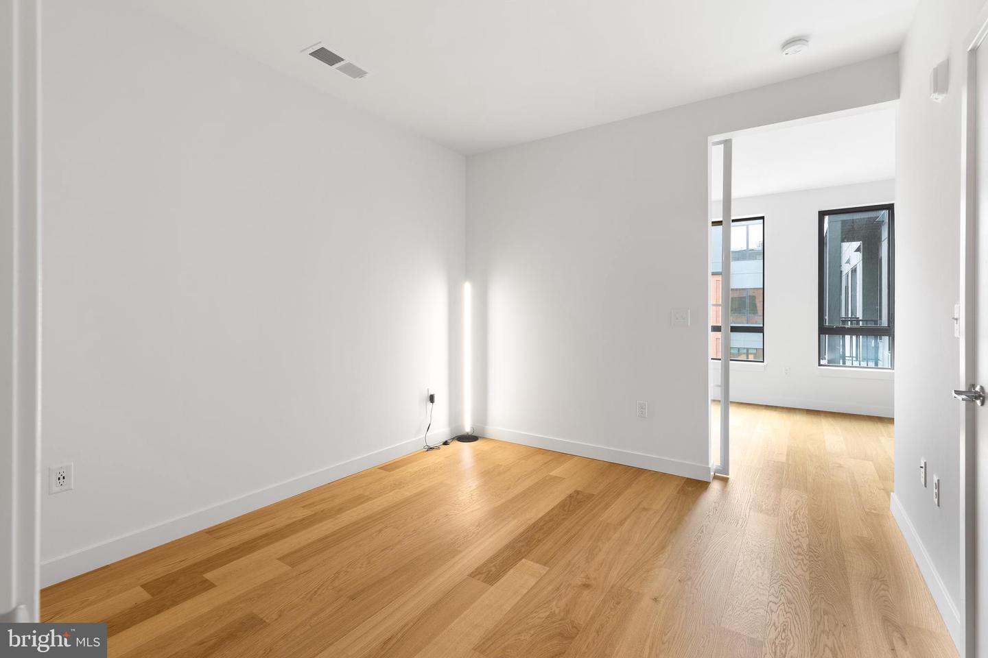 7175 12TH ST NW #601, WASHINGTON, District Of Columbia 20011, 1 Bedroom Bedrooms, ,1 BathroomBathrooms,Residential,For sale,7175 12TH ST NW #601,DCDC2187440 MLS # DCDC2187440
